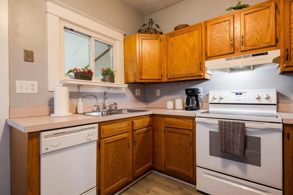 Charming 2Br Getaway Βίλα New Albany Εξωτερικό φωτογραφία